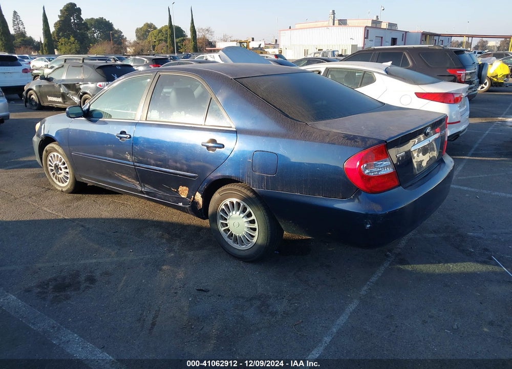 2004 TOYOTA CAMRY LE VIN: JTDBE32K440268873