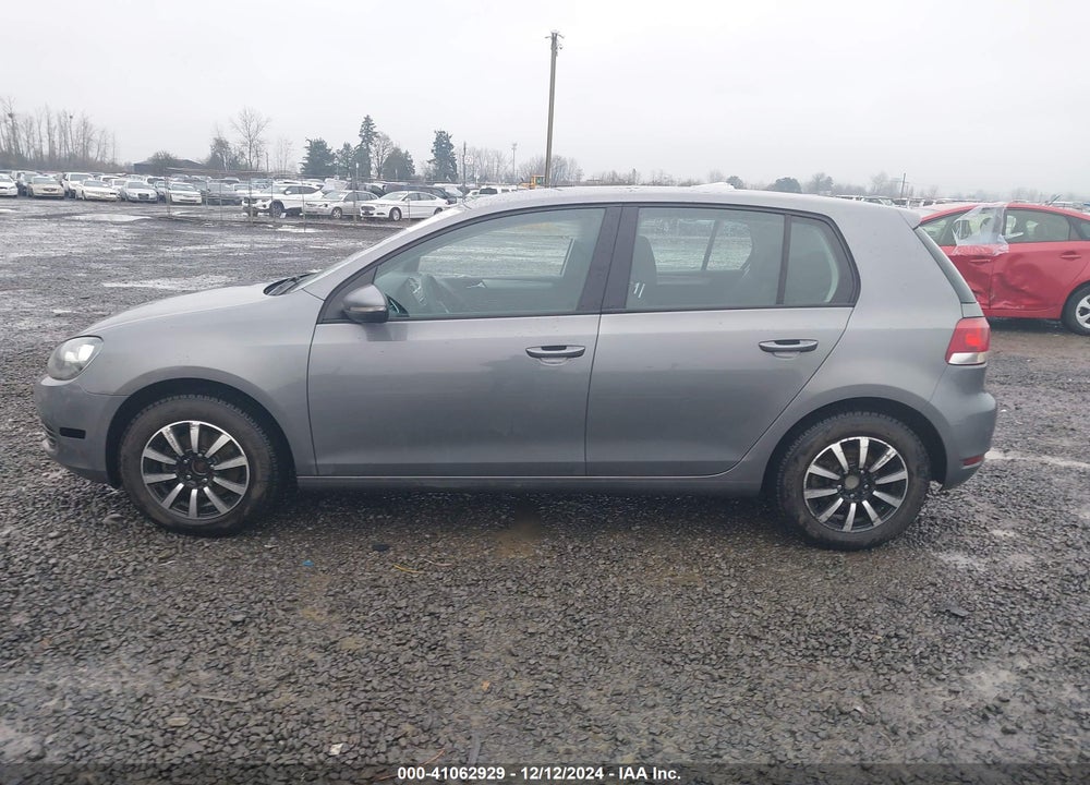 2014 VOLKSWAGEN GOLF 2.5L VIN: WVWDB7AJ1EW009709