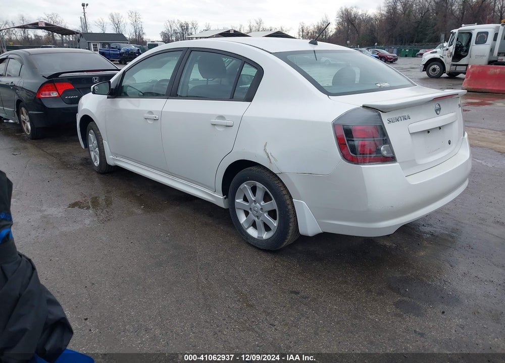2011 NISSAN SENTRA 2.0SR VIN: 3N1AB6AP4BL676313