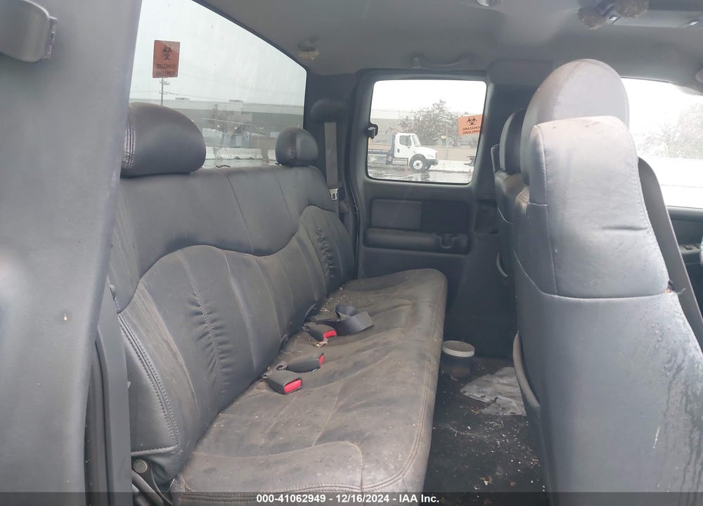 2001 CHEVROLET SILVERADO 1500 LS VIN: 1GCEC19T41Z141568