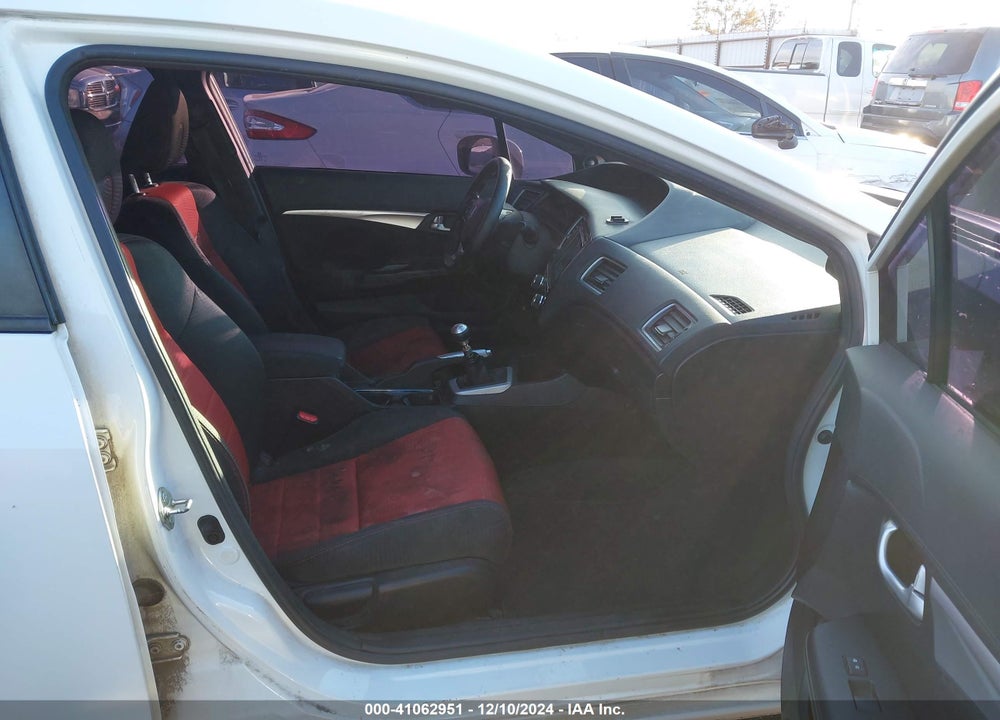 2015 HONDA CIVIC SI VIN: 2HGFB6E53FH700516