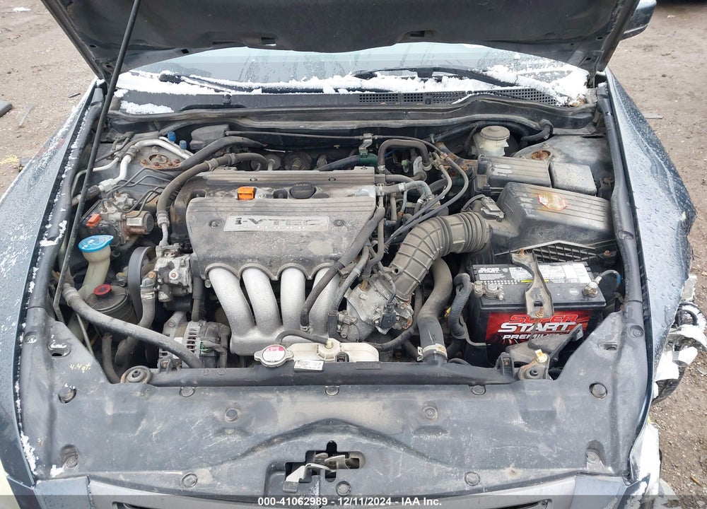 2004 HONDA ACCORD 2.4 LX VIN: 1HGCM564X4A049989