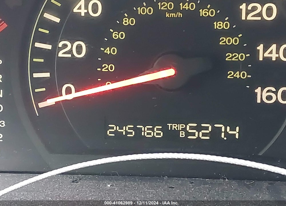 2004 HONDA ACCORD 2.4 LX VIN: 1HGCM564X4A049989