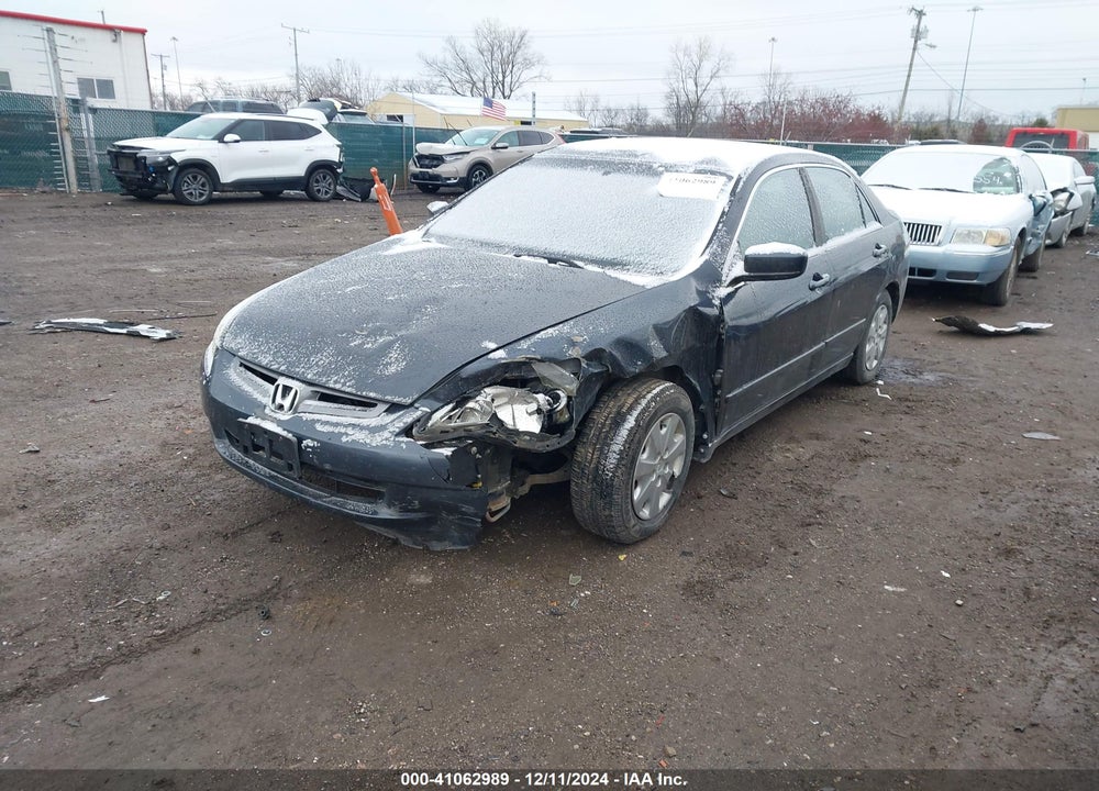 2004 HONDA ACCORD 2.4 LX VIN: 1HGCM564X4A049989