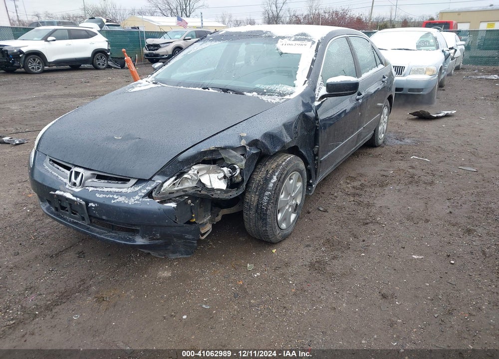 2004 HONDA ACCORD 2.4 LX VIN: 1HGCM564X4A049989