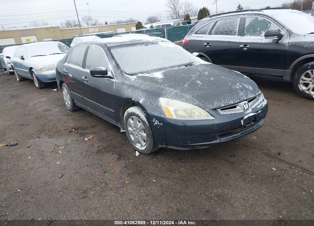 2004 HONDA ACCORD 2.4 LX VIN: 1HGCM564X4A049989