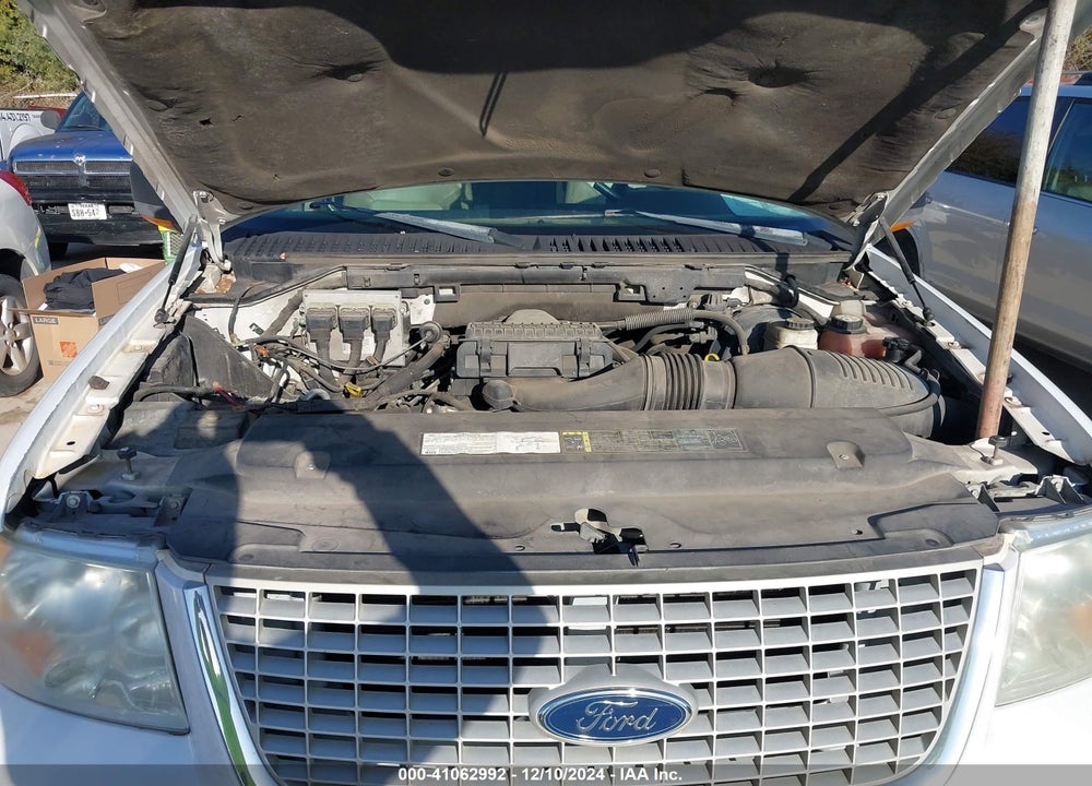2005 FORD EXPEDITION EDDIE BAUER/KING RANCH VIN: 1FMFU17525LB13701