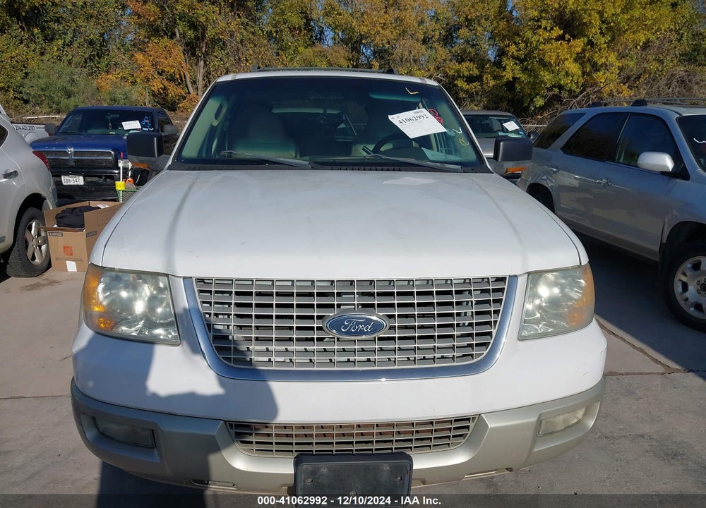 2005 FORD EXPEDITION EDDIE BAUER/KING RANCH VIN: 1FMFU17525LB13701