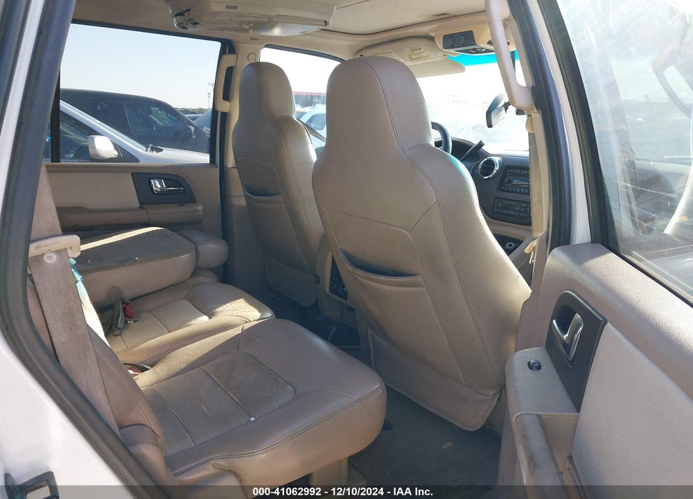 2005 FORD EXPEDITION EDDIE BAUER/KING RANCH VIN: 1FMFU17525LB13701