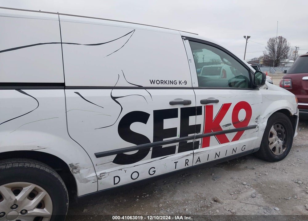 2014 RAM CARGO TRADESMAN VIN: 2C4JRGAG5ER187974