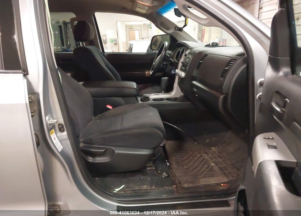 2009 TOYOTA TUNDRA SR5 5.7L V8 VIN: 5TFDW54119X090814