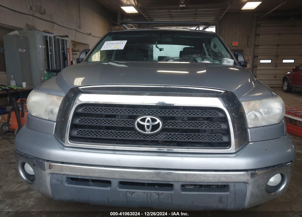 2009 TOYOTA TUNDRA SR5 5.7L V8 VIN: 5TFDW54119X090814