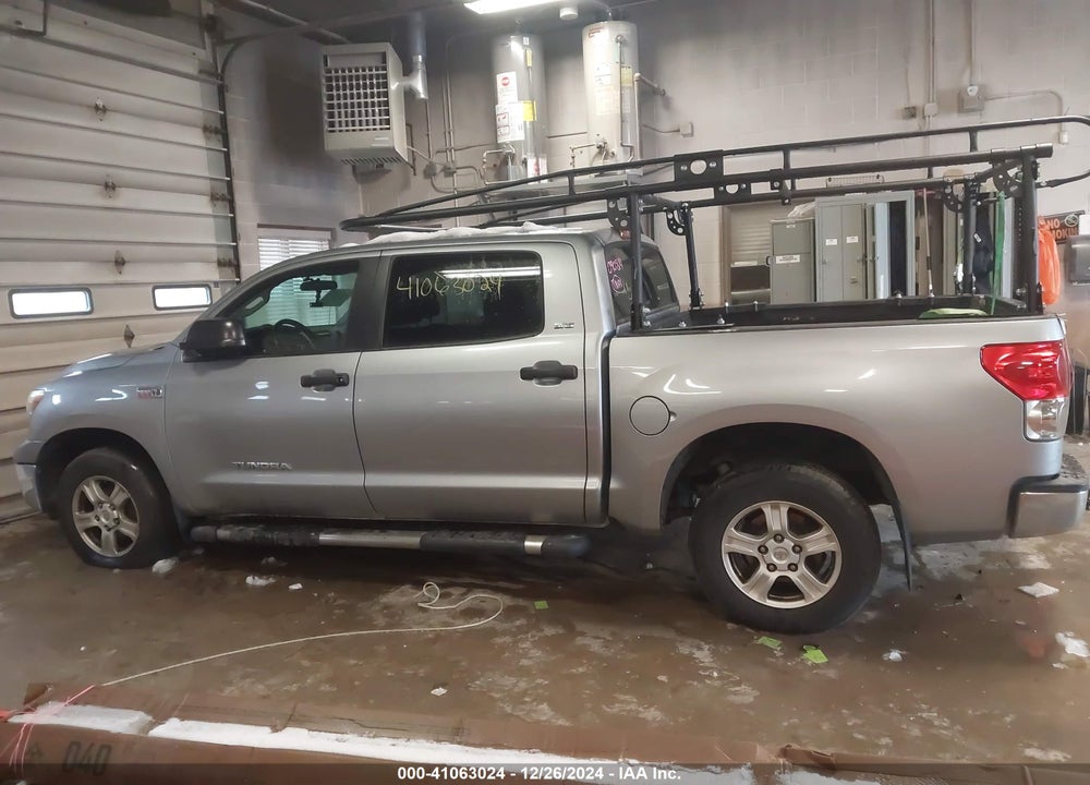 2009 TOYOTA TUNDRA SR5 5.7L V8 VIN: 5TFDW54119X090814