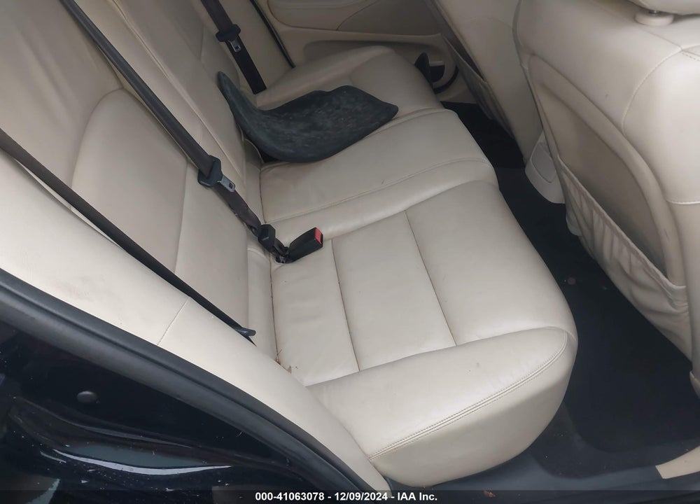2005 JAGUAR S-TYPE 4.2L V8 R VIN: SAJWA03V551N16808