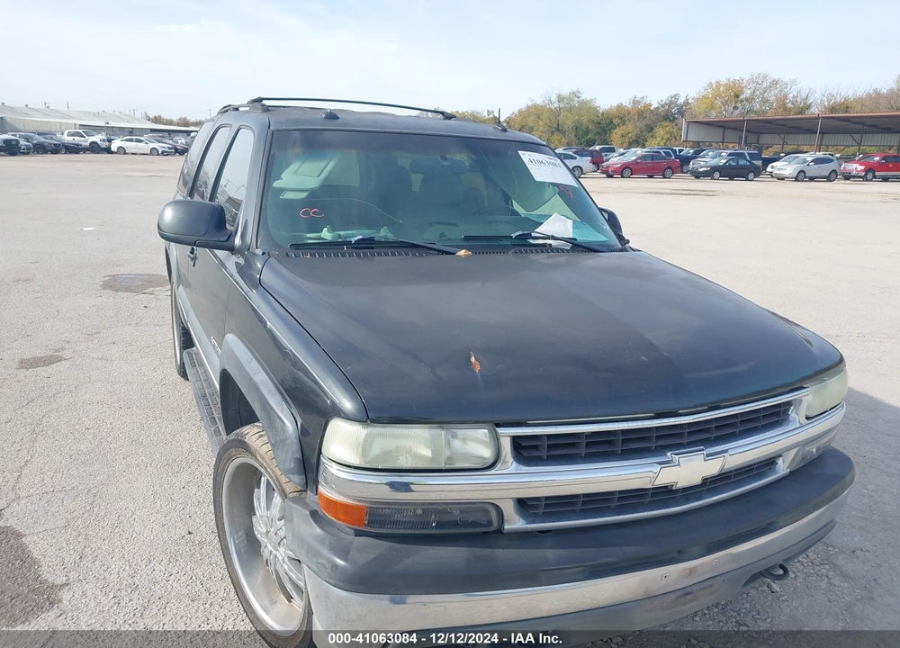 2003 CHEVROLET TAHOE LT VIN: 1GNEK13ZX3R220429