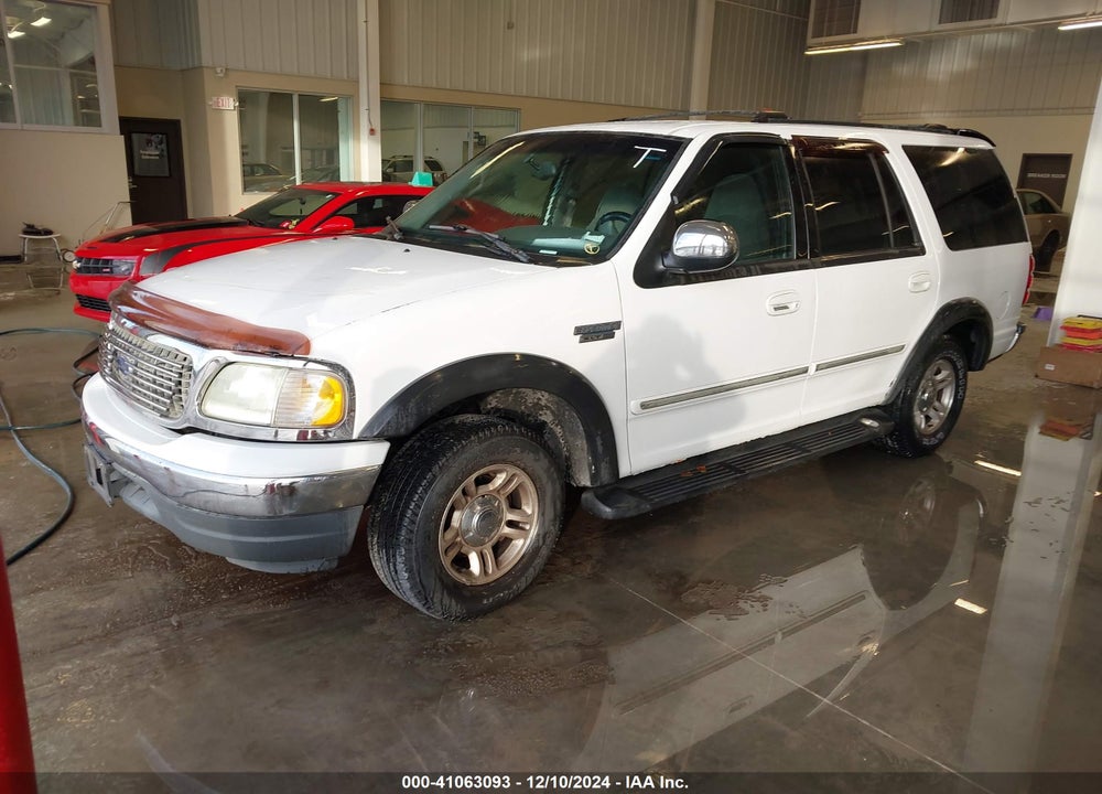 2002 FORD EXPEDITION XLT VIN: 1FMRU15L22LA14970