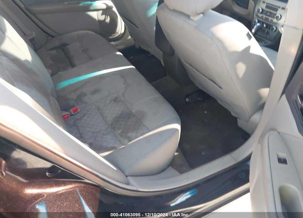 2012 FORD FUSION VIN: 3FAHP0HA5CR377204