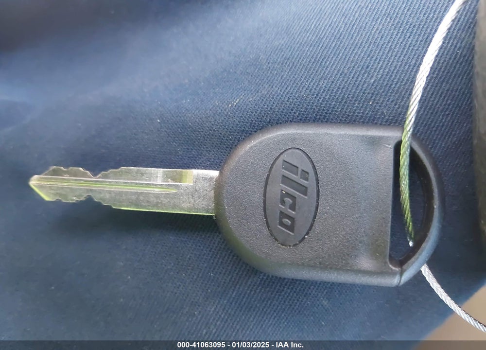 2012 FORD FUSION VIN: 3FAHP0HA5CR377204