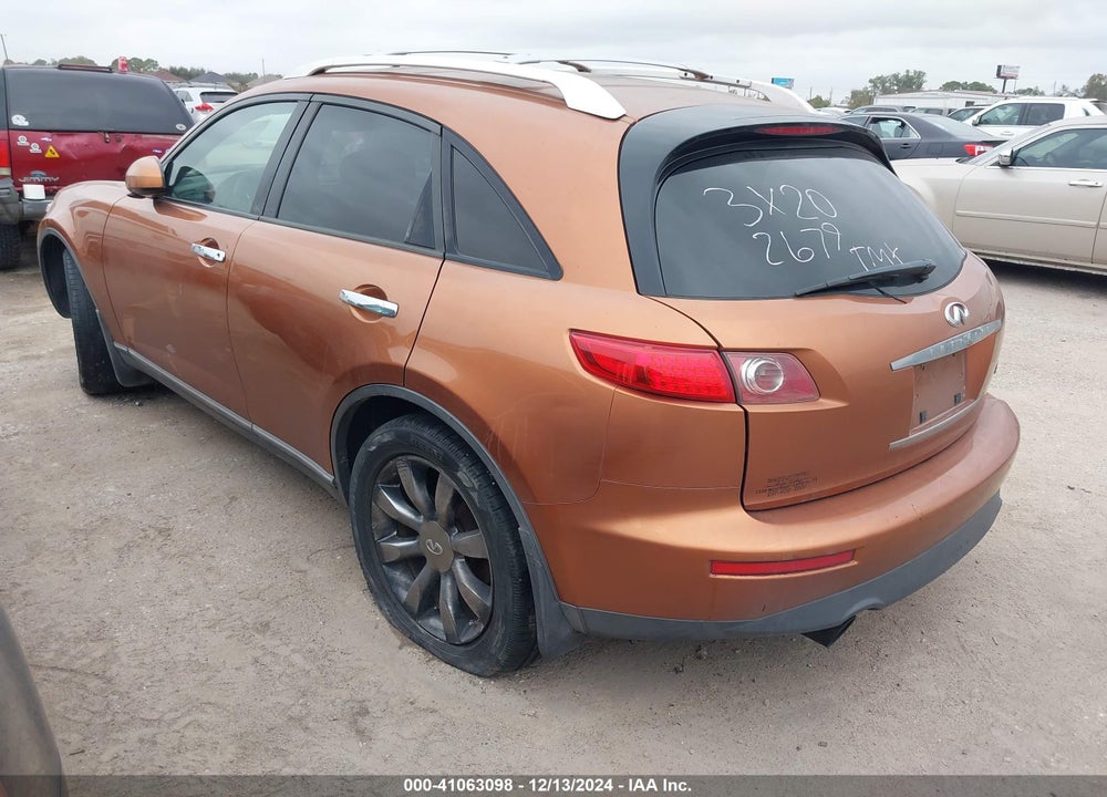 2003 INFINITI FX35 VIN: JNRAS08W43X202679
