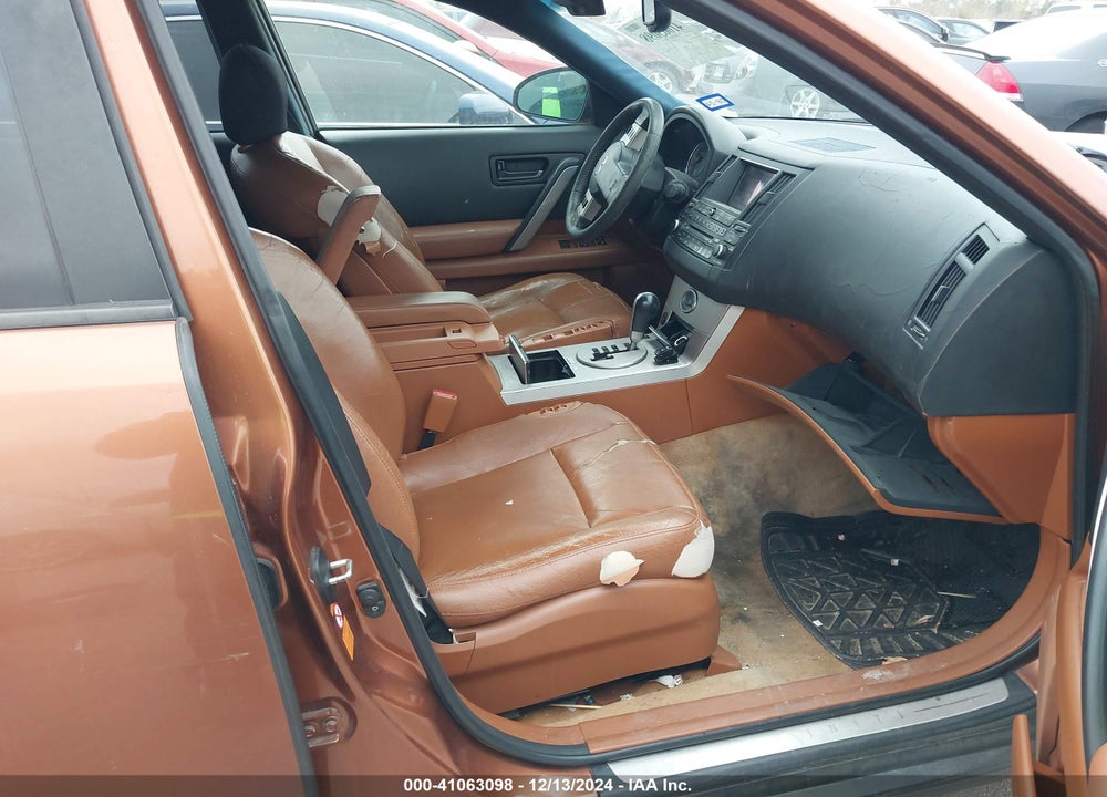 2003 INFINITI FX35 VIN: JNRAS08W43X202679