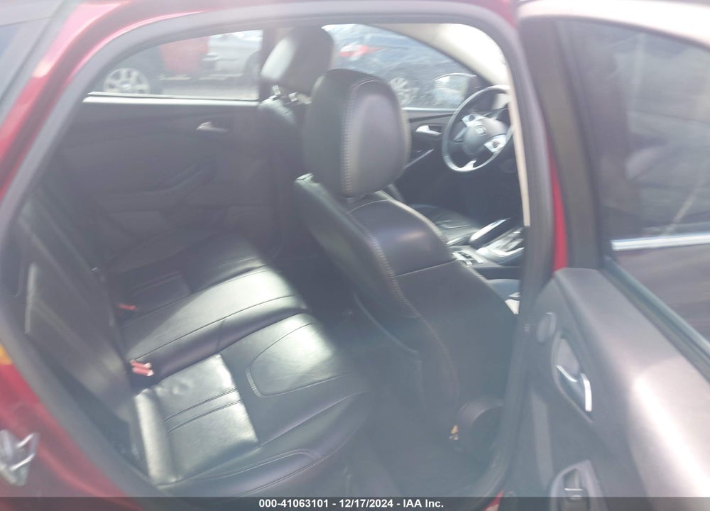 2014 FORD FOCUS TITANIUM VIN: 1FADP3J28EL161304