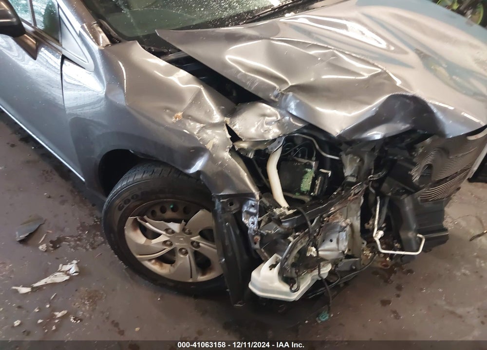 2015 HONDA CIVIC LX VIN: 19XFB2F55FE291047