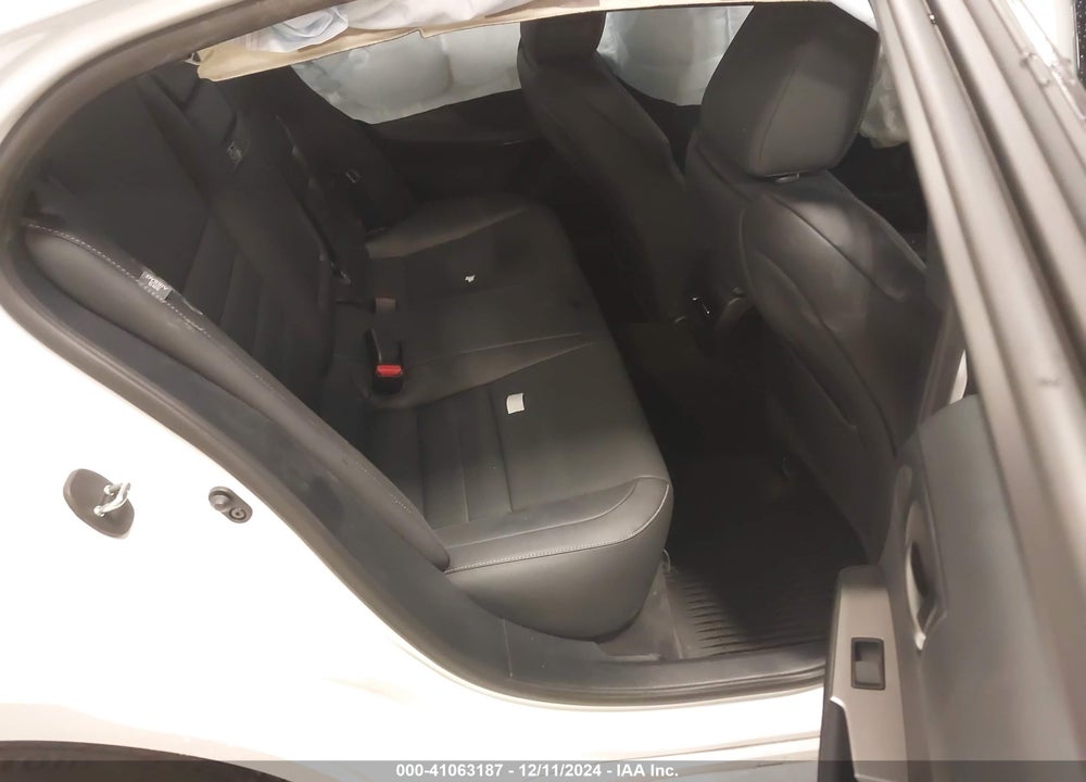 2024 LEXUS IS VIN: JTHAP1D25R5005422