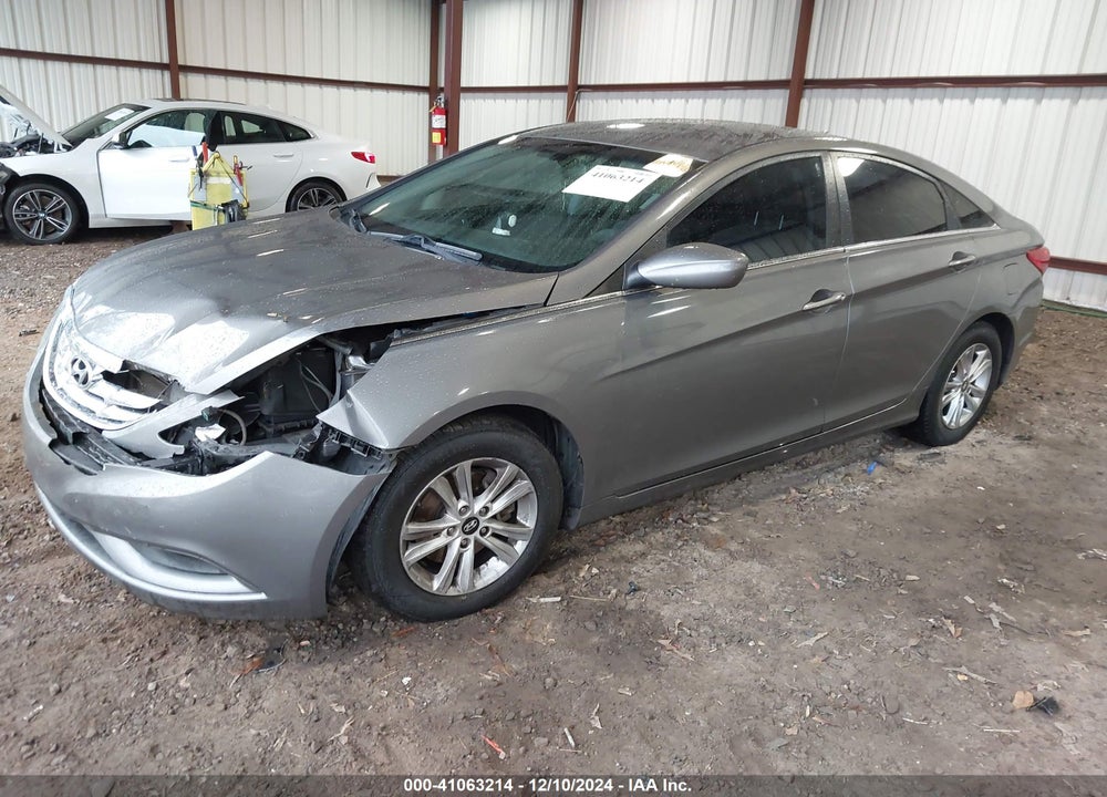 2013 HYUNDAI SONATA GLS VIN: 5NPEB4AC4DH653259