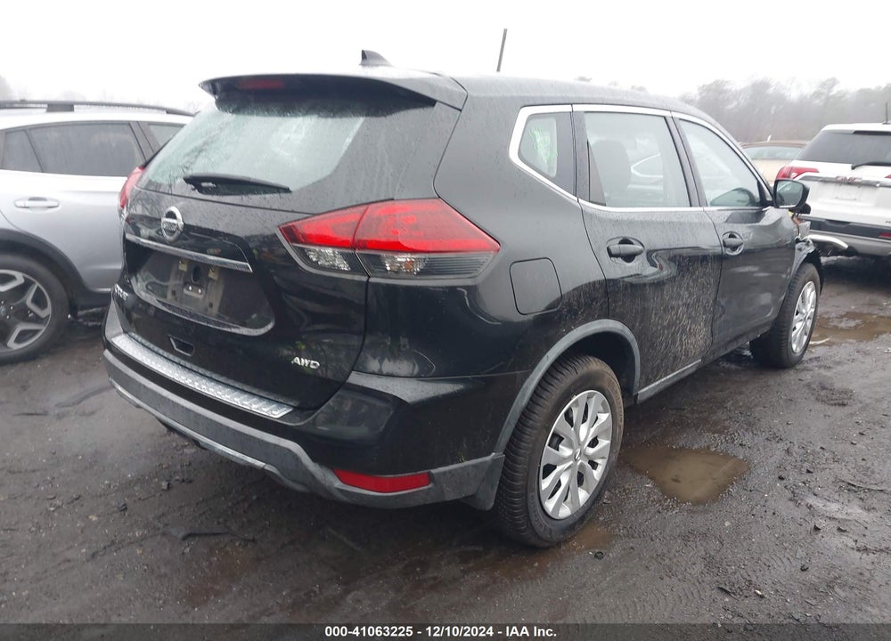 2018 NISSAN ROGUE S VIN: KNMAT2MV4JP567530