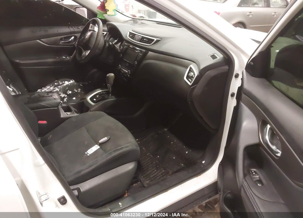 2015 NISSAN ROGUE SV VIN: 5N1AT2MV4FC884699