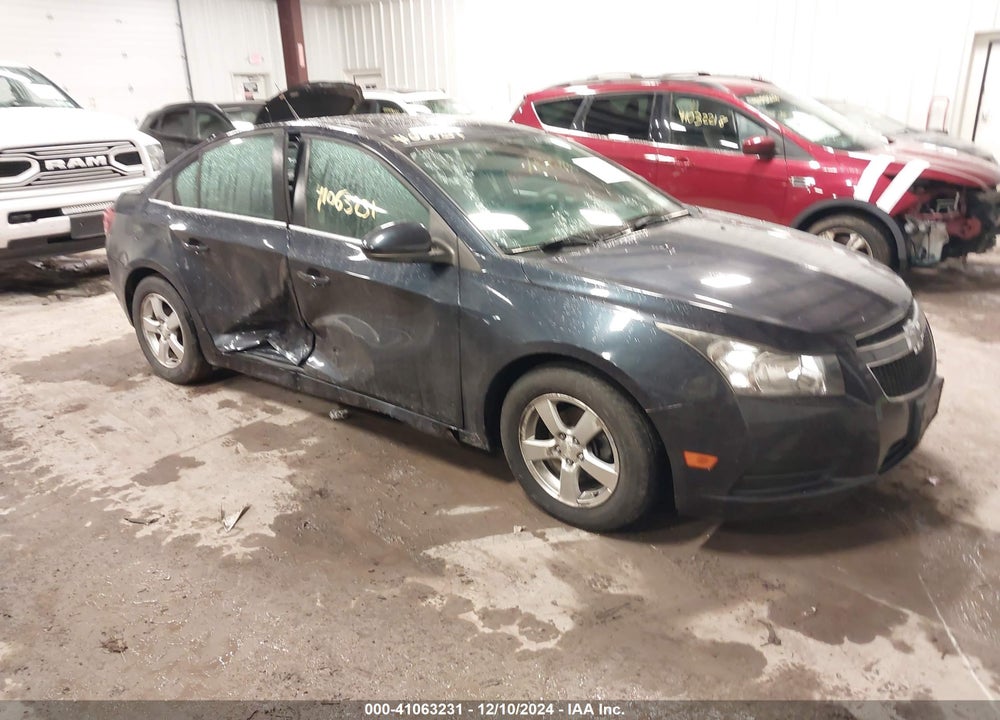 2014 CHEVROLET CRUZE 1LT AUTO VIN: 1G1PC5SB8E7330557
