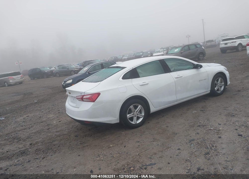 2022 CHEVROLET MALIBU VIN: 1G1ZD5ST1NF151507