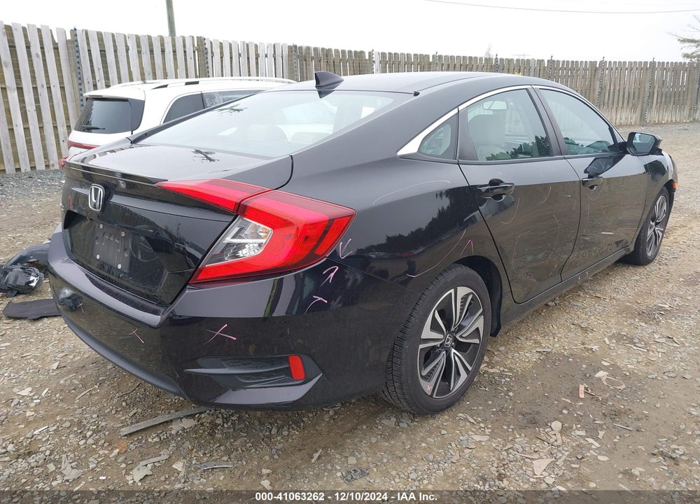 2018 HONDA CIVIC EX-L VIN: 2HGFC1F72JH644982