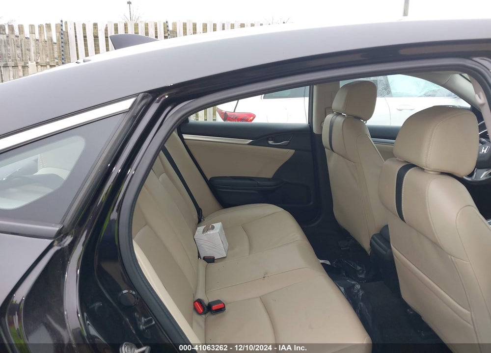 2018 HONDA CIVIC EX-L VIN: 2HGFC1F72JH644982