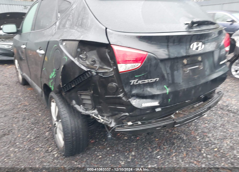2014 HYUNDAI TUCSON LIMITED VIN: KM8JU3AG8EU815063