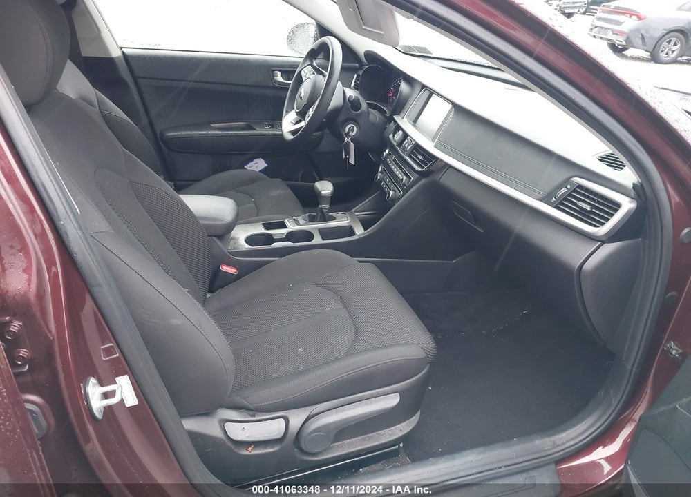 2020 KIA OPTIMA LX VIN: 5XXGT4L37LG401177