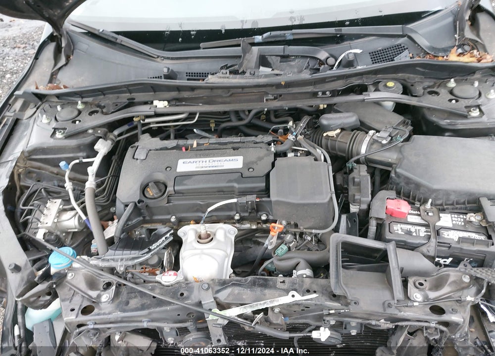 2015 HONDA ACCORD EX-L VIN: 1HGCR2F81FA034190
