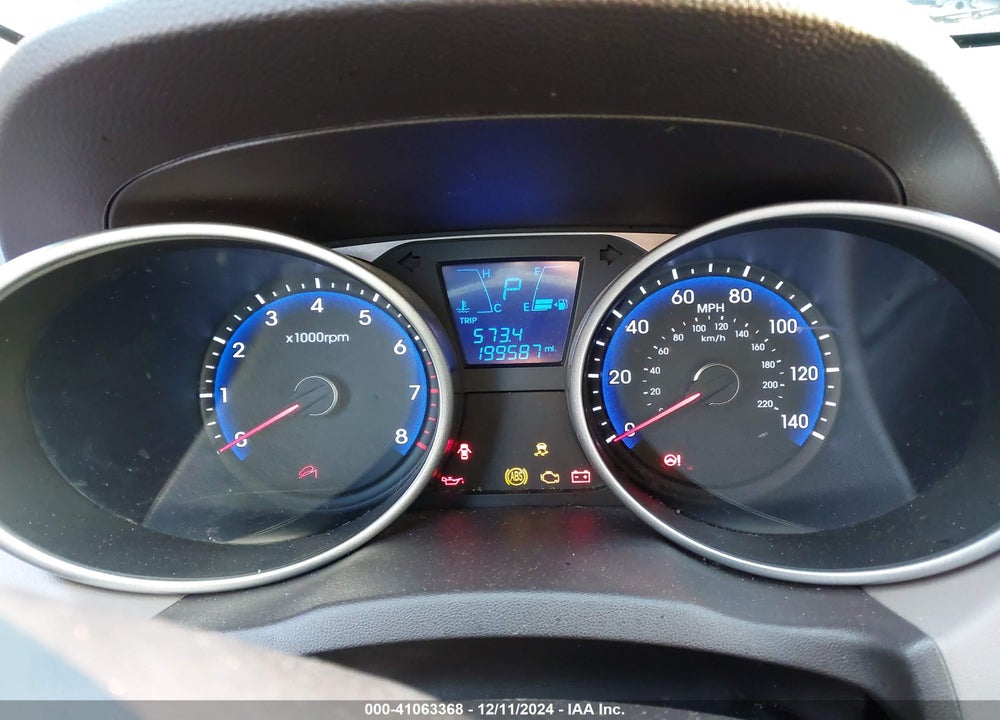 2015 HYUNDAI TUCSON SE VIN: KM8JU3AG3FU048692