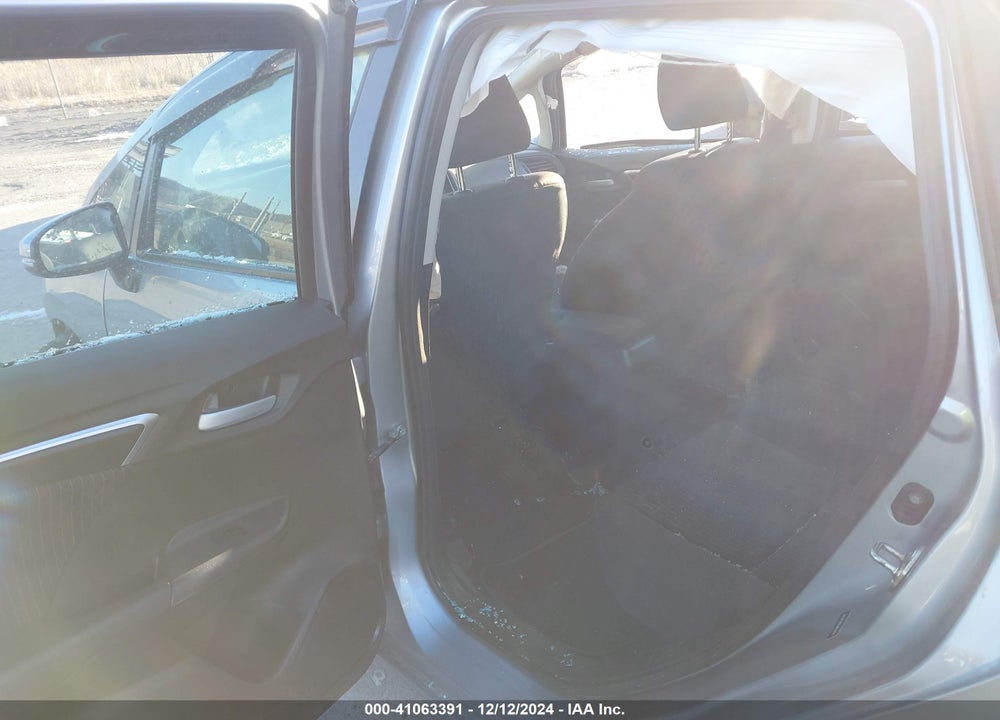 2018 HONDA FIT EX VIN: 3HGGK5H86JM706342
