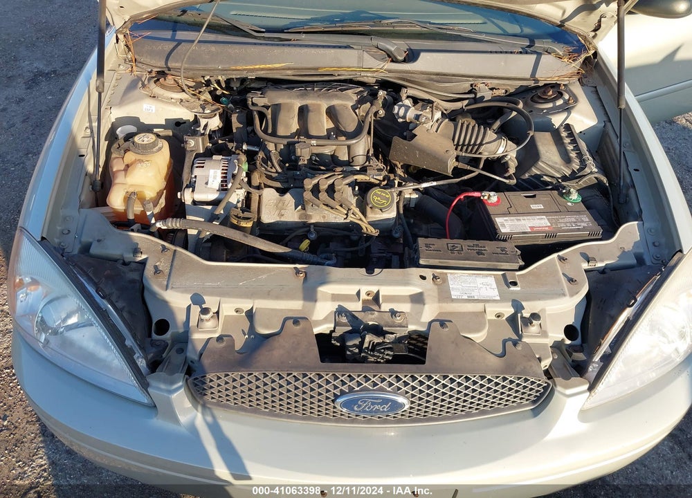 2006 FORD TAURUS SE VIN: 1FAFP53U16A108282