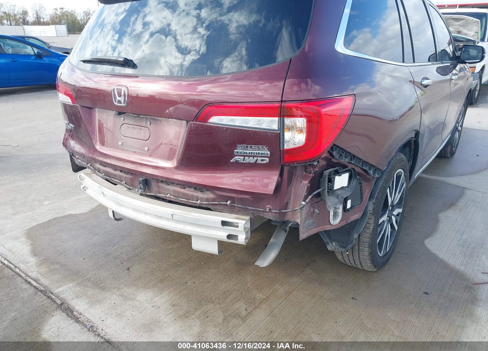 2020 HONDA PILOT AWD TOURING 8 PASSENGER VIN: 5FNYF6H98LB049458