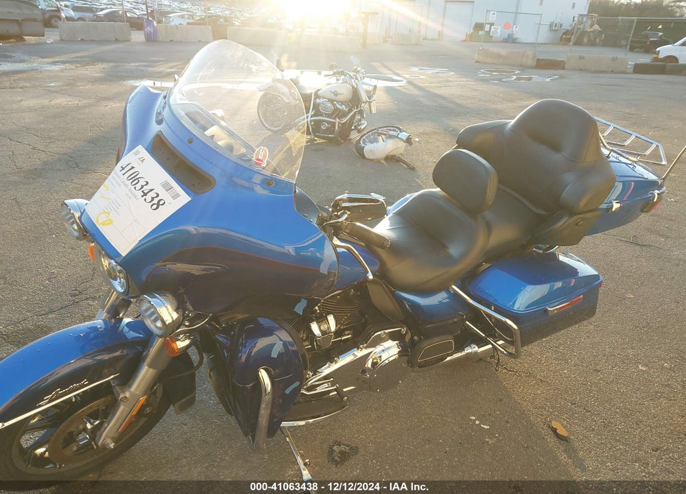 2017 HARLEY-DAVIDSON FLHTK ULTRA LIMITED VIN: 1HD1KED1XHB633697