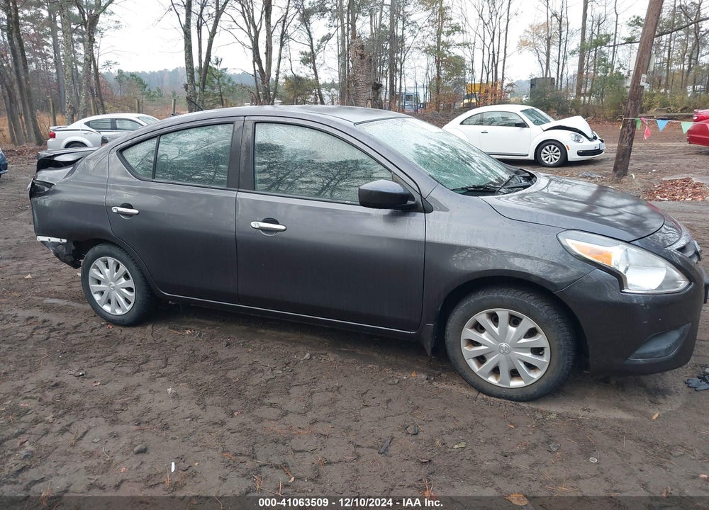 2015 NISSAN VERSA 1.6 SV VIN: 3N1CN7AP7FL904722