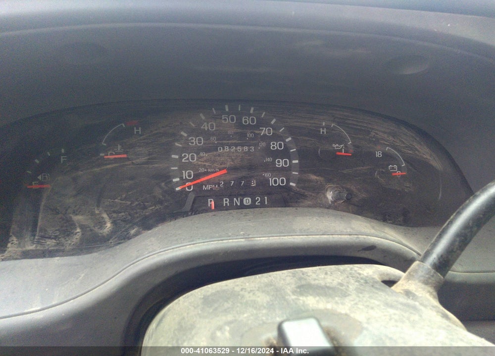 2003 FORD E-350 CUTAWAY STANDARD VIN: 1FDWE35L43HA06403