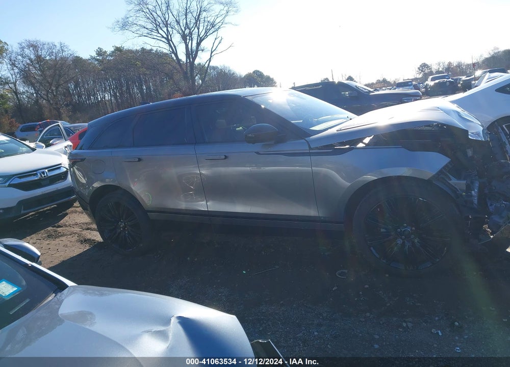 2019 LAND ROVER RANGE ROVER VELAR P250 R-DYNAMIC SE VIN: SALYL2EX3KA789567
