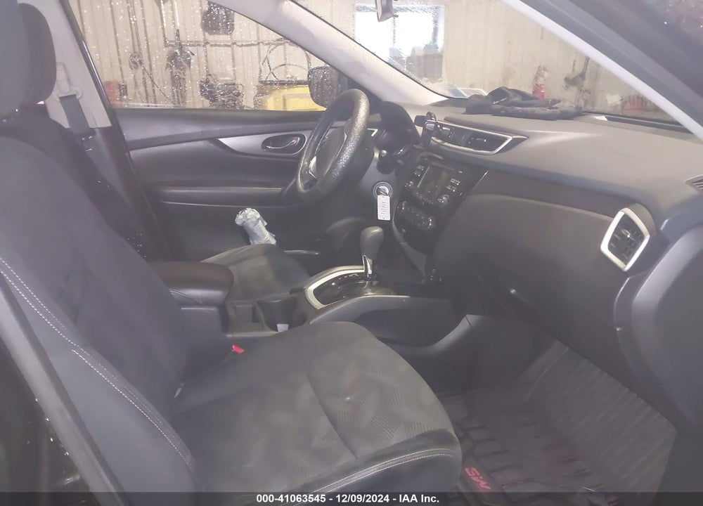 2016 NISSAN ROGUE S VIN: JN8AT2MV0GW132202