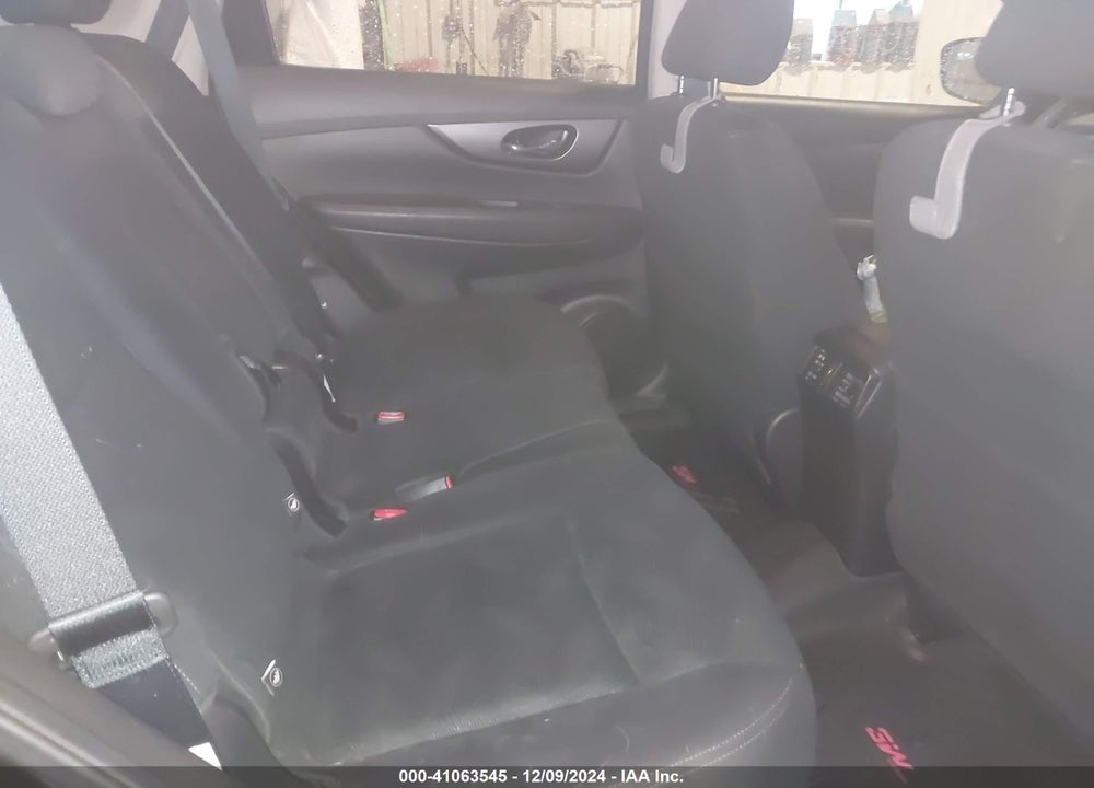 2016 NISSAN ROGUE S VIN: JN8AT2MV0GW132202