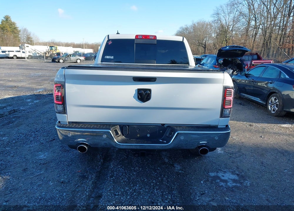 2017 RAM 1500 BIG HORN 4X4 5'7 BOX VIN: 1C6RR7LT4HS801355