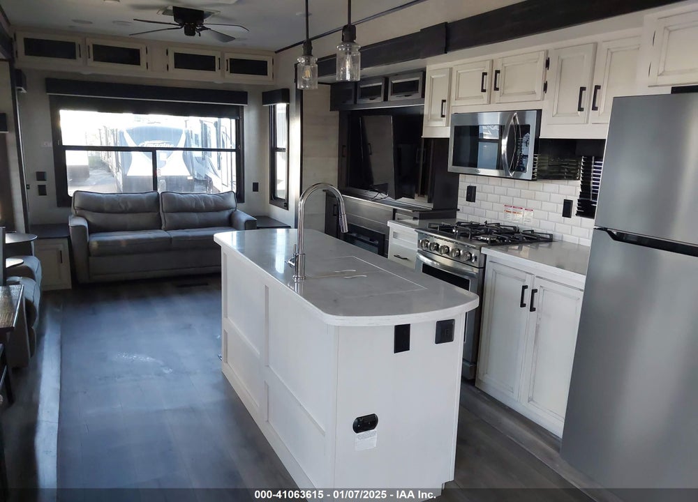 2023 JAYCO JAY FLIGHT TRAVEL TRAILER VIN: 1UJBC0BV5P11J0054