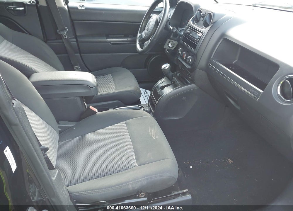 2011 JEEP COMPASS VIN: 1J4NT1FAXBD138718